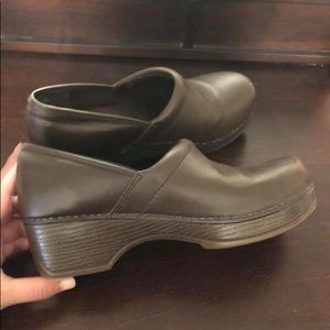 GH and Bass Co brand work clogs
